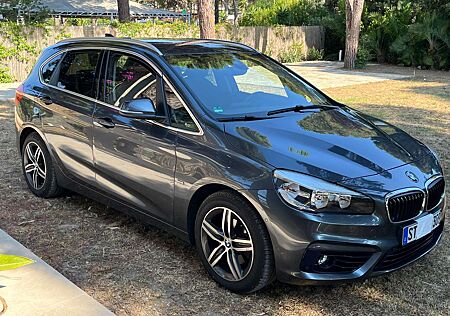 BMW 218i 218 Active Tourer Automatik Sport Line