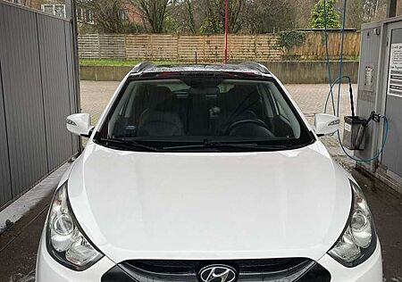 Hyundai ix35 2.0 CRDi 4WD Automatik Premium