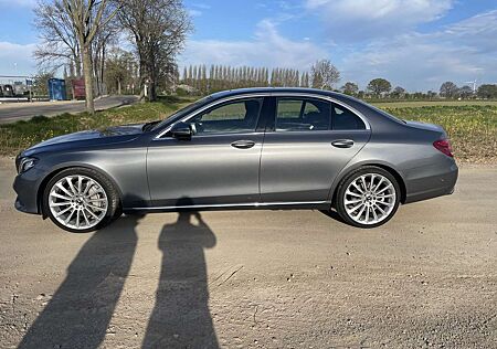 Mercedes-Benz E 350 E350D 9G Tronic Avantg 360 Kam vorne hinten Widesc