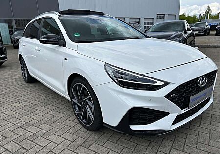 Hyundai i30 FL Kombi 1.5 T-GDI 48V 7-DCT N-LINE ESD.Navi