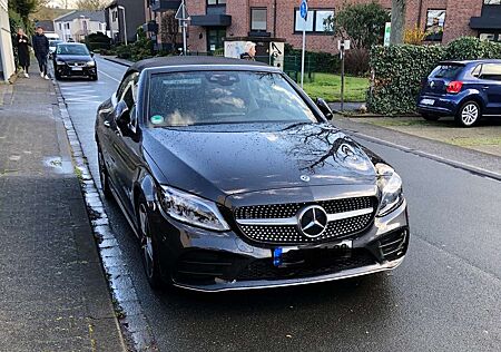 Mercedes-Benz C 220 d Cabrio 9G-TRONIC AMG Line