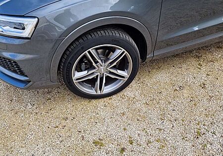 Audi Q3 2.0 TDI quattro S tronic design