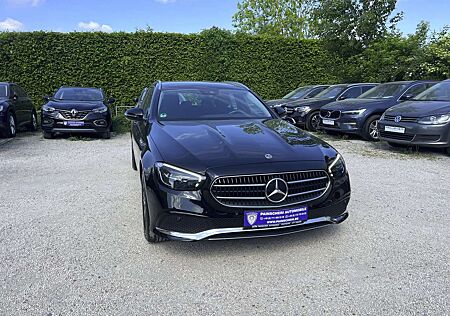 Mercedes-Benz E 220 d T Avantgarde LED+KAMERA+WIDE-SCREEN+NAVI+1.HAND