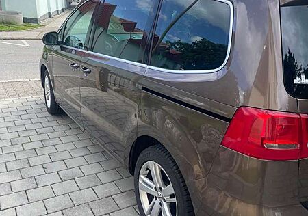 VW Sharan Volkswagen Diesel 2.0 TDI DSG BlueMotion Tech Match