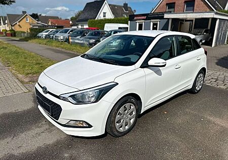 Hyundai i20 /Klima/PDC/SHZ/Scheckheft/Tüv