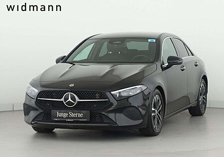 Mercedes-Benz A 180 d Lim Multibeam*Distronic*Keyless*PTS*Navi
