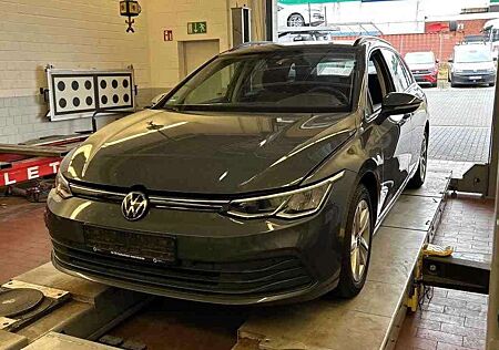 VW Golf Volkswagen VIII Variant Life 2.0 TDI DSG Navi/LED