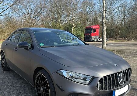 Mercedes-Benz A 200 Progressive Line