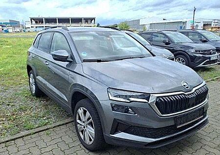 Skoda Karoq Selection 1.5 TSI DSG-Klimaaut-Navi-Kamera-SH-17"