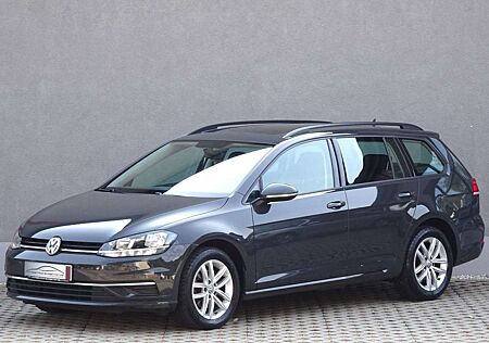 VW Golf Volkswagen Variant 1,6 TDI Comfortline/Navi/Panorama