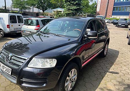 VW Touareg Volkswagen 5.0 V10 TDI Automatik