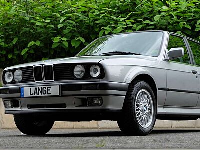 BMW 325 325iX, Neuwertiger E30 mit Allrad & Automatik !