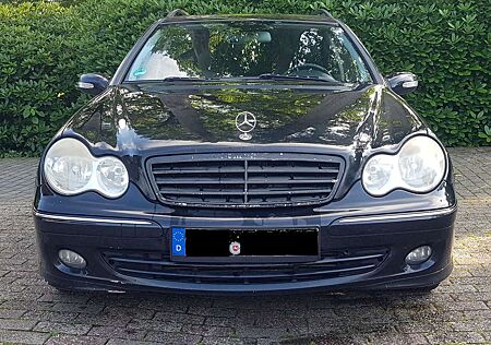 Mercedes-Benz C 220 C-Klasse T-Modell Diesel T CDI Automatik