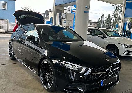 Mercedes-Benz A 250 7G-DCT AMG Line