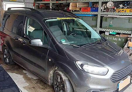 Ford Tourneo Courier 1.5 TDCi S&S Sport