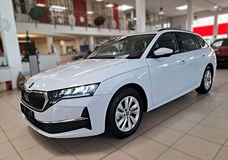 Skoda Octavia Combi 1.5 TSI Selection wenig KM* Top