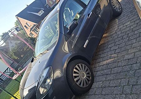 Renault Clio 1.2 16V Grandtour Expression