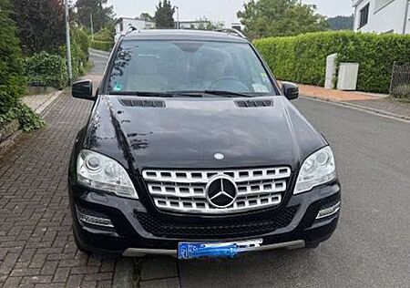 Mercedes-Benz ML 350 CDI 4Matic 7G-TRONIC DPF Brabus Chip 272 PS