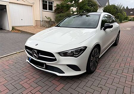 Mercedes-Benz CLA 200 Shooting Brake 7G-DCT Progressive