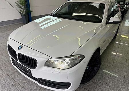 BMW 520 d*AUTOM*BI-XEN*NAV*TEMP*PDC*AHK*LED*HIFI*EU6