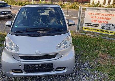 Smart ForTwo cdi cabrio softouch passion,Navi,Alu,Klima,Sitzhei