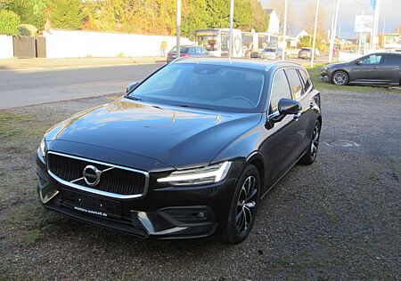 Volvo V60 Momentum Pro Automatik