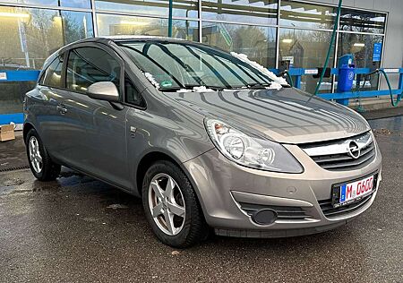 Opel Corsa 3-Türer 1.4 16V Edition 111 Jahre