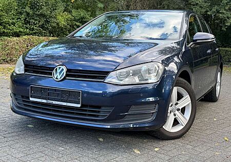 VW Golf Volkswagen VII Lim. Comfortline BMT|RÜCKFAHRKAMERA|SHZ