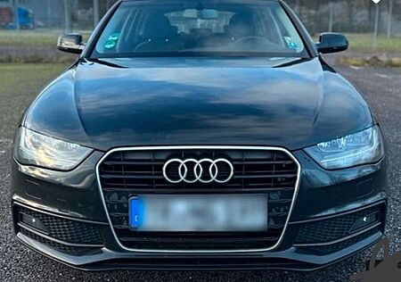 Audi A4 Avant 2.0 TDI DPF multitronic S line Sportpaket