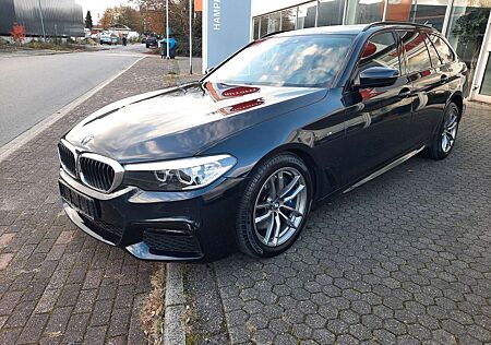 BMW 530 D Touring xDrive M Sport LEDER, AHK SCHECKH.