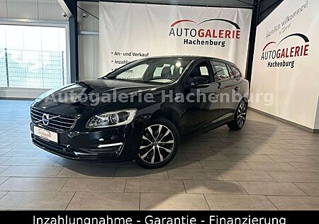 Volvo V60 Kombi Linje Svart/Navi/Leder/Xenon/EURO 6