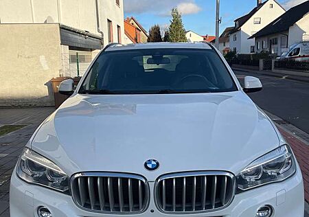 BMW X5 xDrive40d *Head-Up + Navi + LED + Kamera