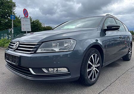 VW Passat Variant Volkswagen Trendline BlueMotion