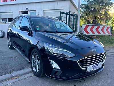 Ford Focus Turnier Titanium 1,5 EcoBlue TDCi / 1.Hand