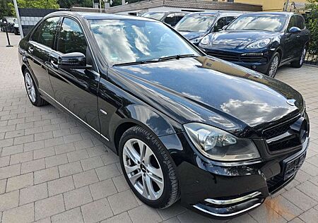 Mercedes-Benz C 250 C -Klasse Lim. CGI BlueEfficiency