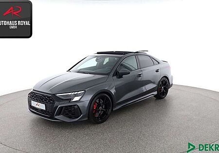 Audi RS3 Limousine 2.5 TFSI qu BANG+O,HEADUP,KEYLESS