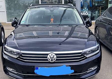VW Passat Variant Volkswagen 2.0 TDI SCR DSG (BlueM. Tech) Comfortline