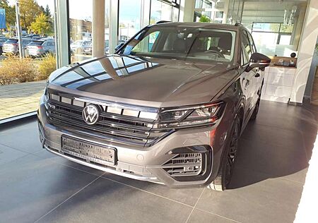 VW Touareg Volkswagen 4.0TDi 4M R-LINE ACC/HuD/PANO/IQ-L./360°