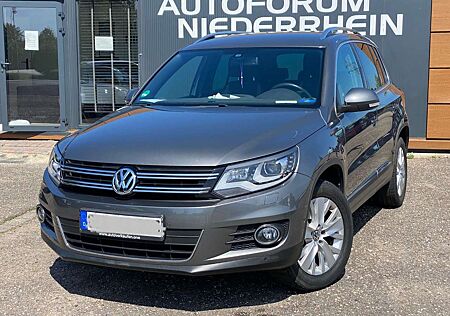 VW Tiguan Volkswagen Life 4Motion 2.0 AUTOMATIK NAVI BI-XENON*