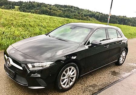 Mercedes-Benz A 200 Progressive - NAVI/PDC/SHZ/Widescreen/8fach ALU!