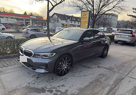 BMW 330 sport line Servicegarantie bis 145.000 Km