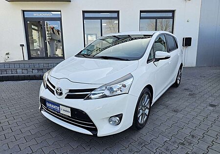 Toyota Verso 2.2 Life NAVI RFK TEMPOMAT AHK AUTOMATIK