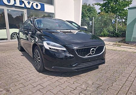 Volvo V40 Momentum
