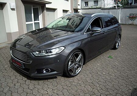 Ford Mondeo Titanium TOP-AUSSTATTUNG Inzahlungnahme möglich