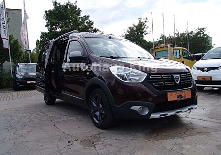 Dacia Dokker Stepway Celebration-NAVI/5Sit