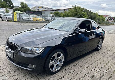 BMW 320i 320 Xenon SHZ PDC Tempomat