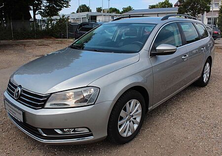 VW Passat Variant Volkswagen Comfortline BlueMotion*DSG*LED