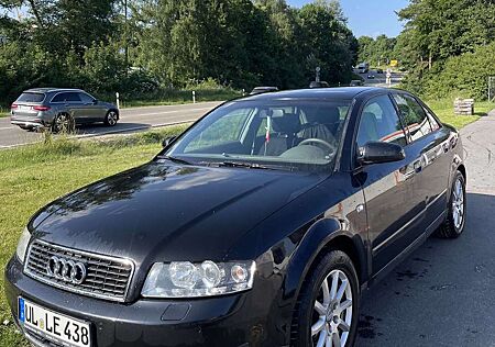 Audi A4 Zu verkaufen b6 2.0 benzin gutem Zustand