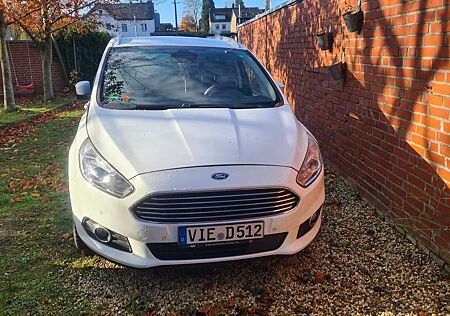 Ford S-Max 2.0 TDCi Business