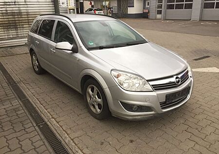 Opel Astra Kombi Edition Hu:03/2027